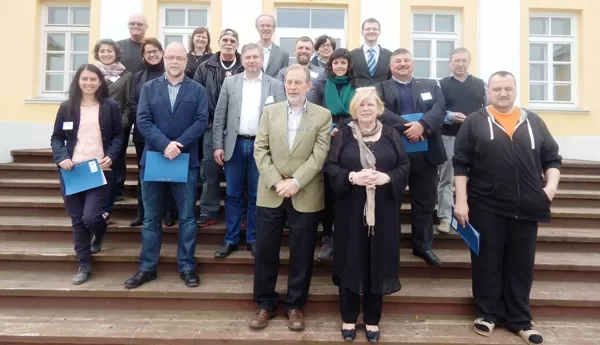 Visi 9 dalībvalstu dalībnieku pārstāvji Bruknā
